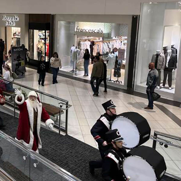  Santa at Woodfield Mall